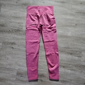 Nvgtn pink legging